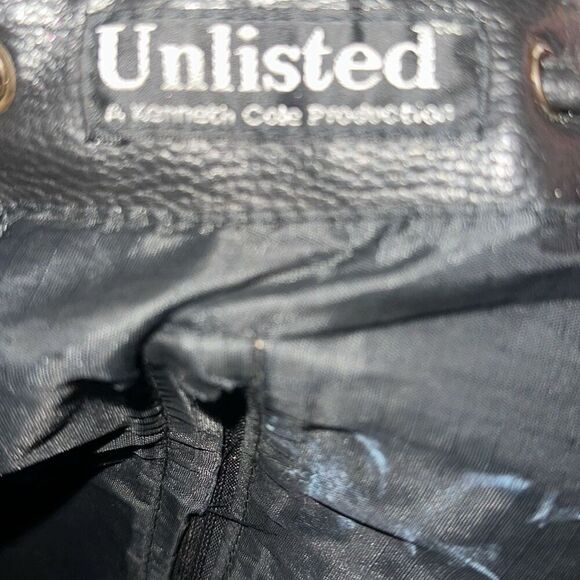 Unlisted By Kenneth Cole Black Pebbled Leather Flap Bucket Backpack Ladies Small - Picture 7 of 11